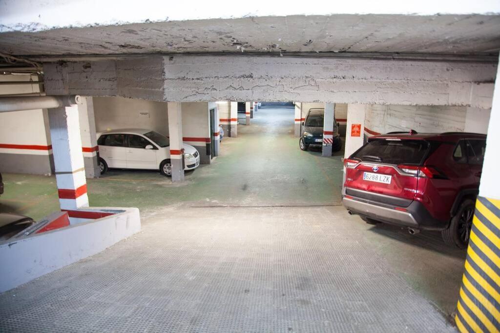شقة Zona 1 Santa Cruz Parking Privado إشبيلية المظهر الخارجي الصورة