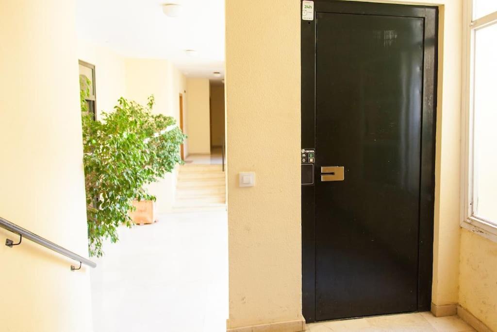 شقة Zona 1 Santa Cruz Parking Privado إشبيلية المظهر الخارجي الصورة